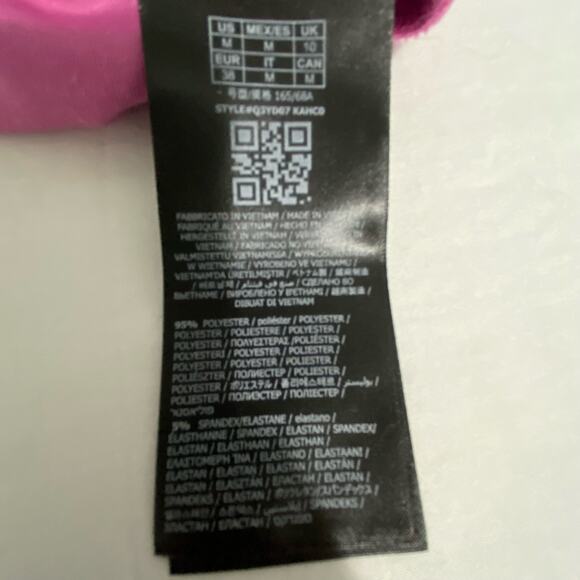 Guess Lillian Velour Dragonfruit Shorts Women's Size Medium Pink Pull on Sparkle - Picture 8 of 10